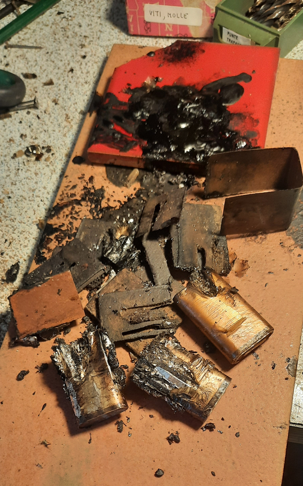 Capacitor innards s